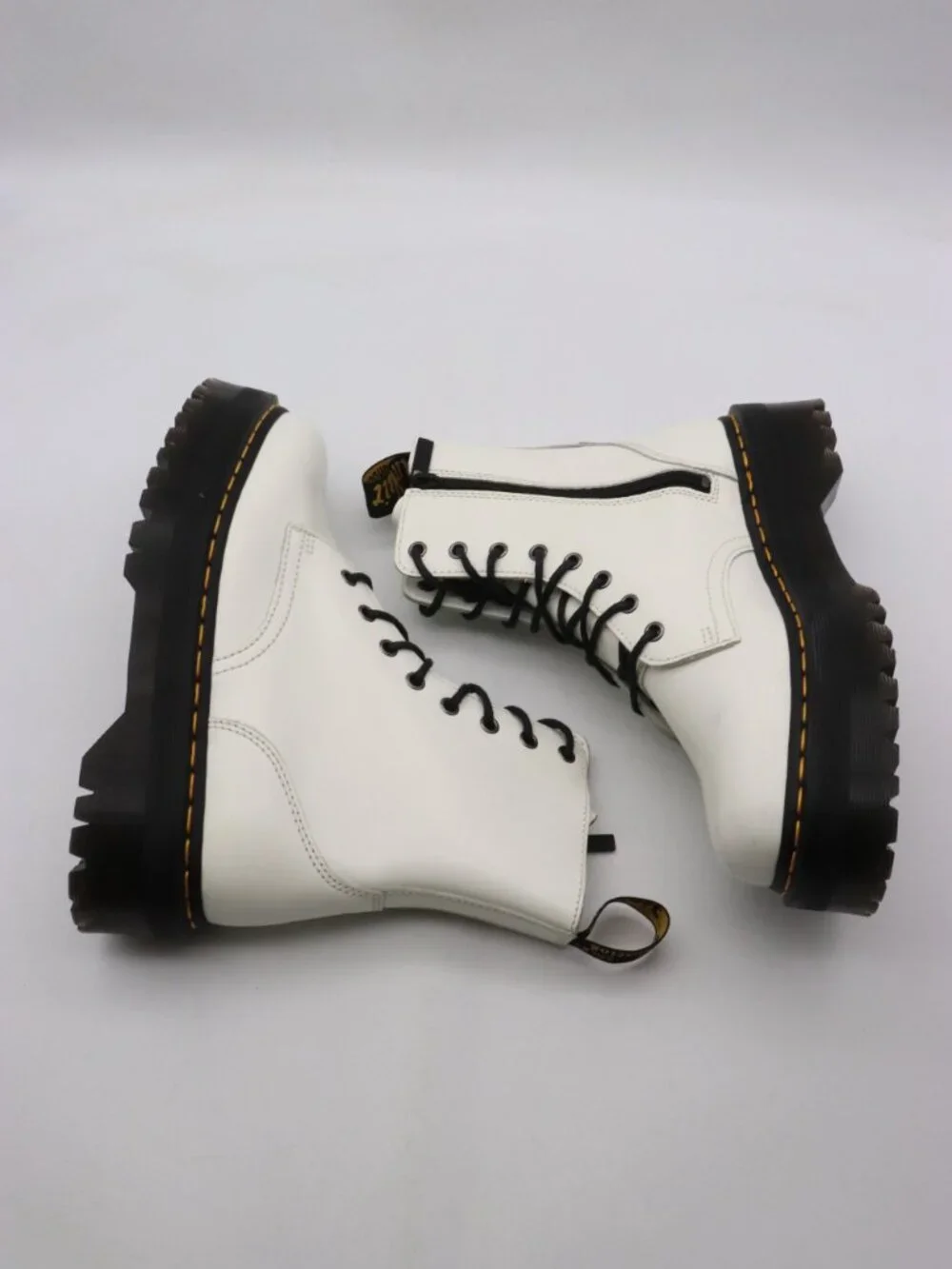 Doc Dr. Martens Jadon Women’s 10 Ankle Platform Boots Lace-Up Zip White Leather